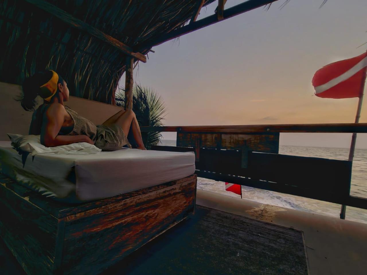 Hostal Punta Cangrejo San Onofre Dış mekan fotoğraf